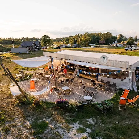 Cozy River House With Hot Tub 別荘