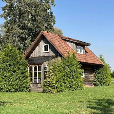 Cozy River House With Hot Tub Дом отдыха
