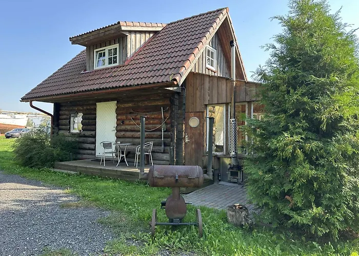 Cozy River House With Hot Tub בית נופש *